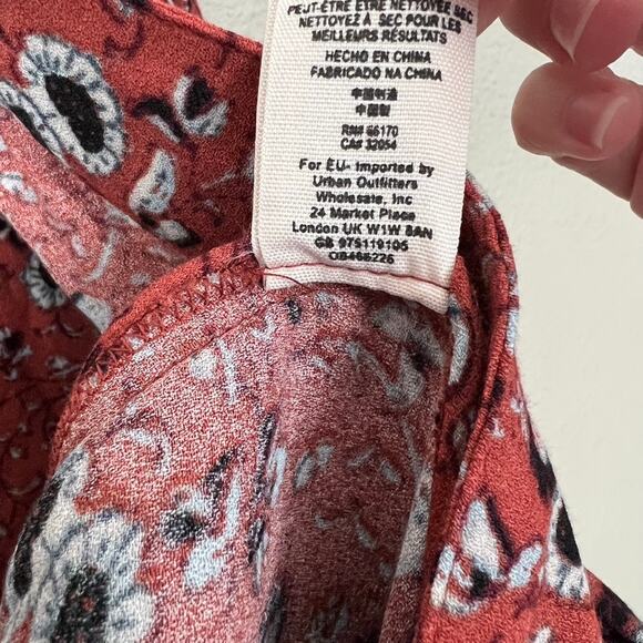 Free People Some Like It Floral Print Womens Plunging V Neck Jumpsuit Romper 4 - Picture 15 of 15